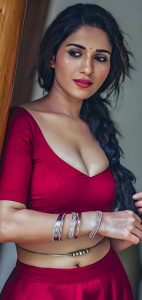 Hustlerwords 5 Nothing's Bold India Play: A Retail Revolution?