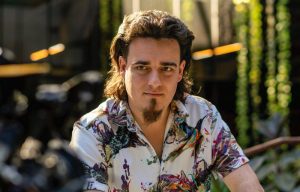 Hustlerwords 10 Luckey's ModRetro: Billion-Dollar Retro Revolution?