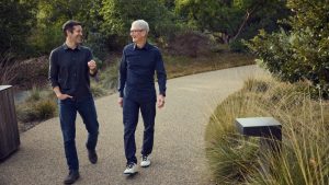Apple's Next CEO: The Quiet Architect Steps Up