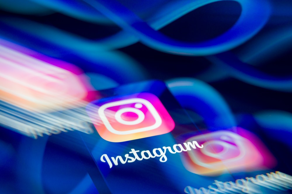 Finally! Instagram Gives YOU Feed Control