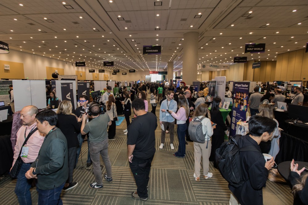 Hustlerwords 3 AI Era Goldmine: Disrupt 2026's Startup Secrets!